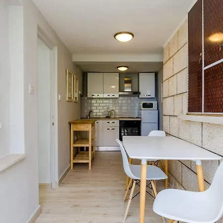 Kate Apartment *